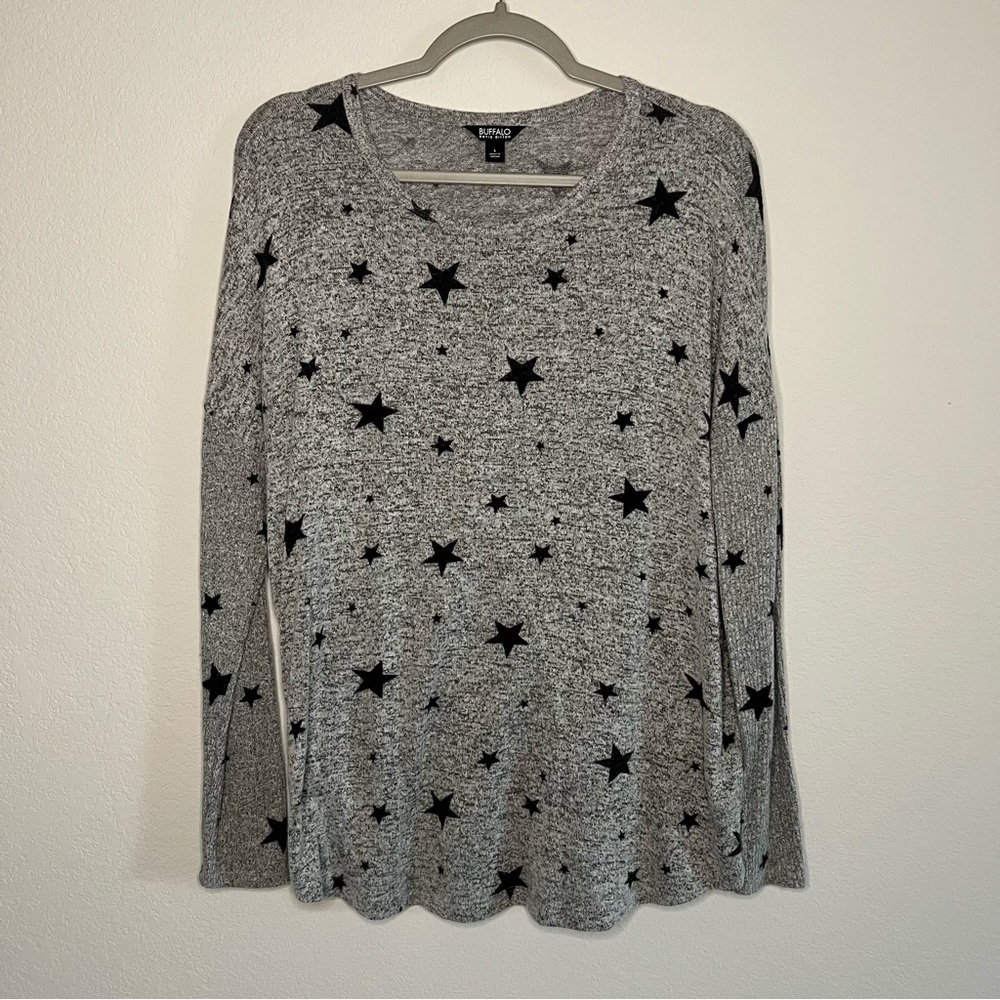 Women’s Buffalo by David Bitton gray star printed pullover sweater size large L
